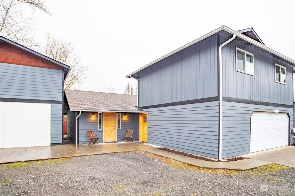 Photo of 9721 52nd Drive NE, Marysville, WA 98270 (MLS # 2183990)