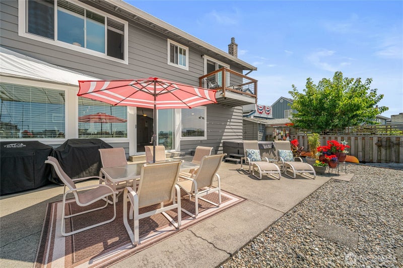 4045 Saltspring Drive