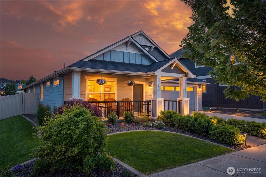 Photo of 1920 N Carson Range St ST, Liberty Lake, WA 99019 (MLS # 2537690)
