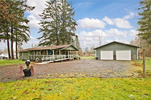 Photo of 14125 Kapowsin Highway E, Graham, WA 98338 (MLS # 2485328)