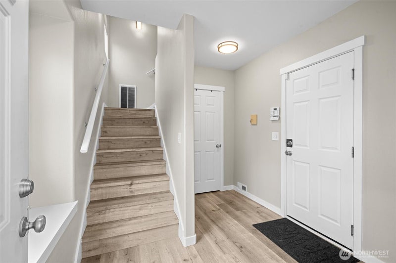 11810 14th Avenue W 14
