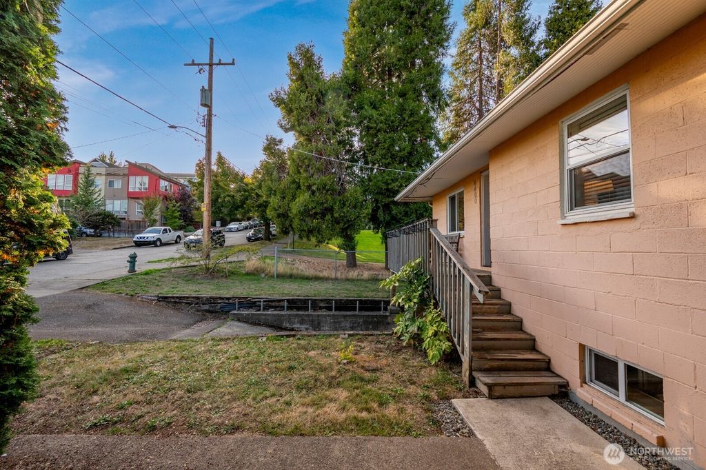 Photo of 4400 S Webster Street, Seattle, WA 98118 (MLS # 2430596)