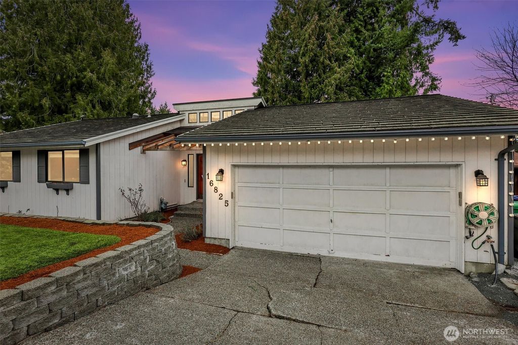 Photo of 16825 17th Avenue SE, Bothell, WA 98012 (MLS # 2488840)