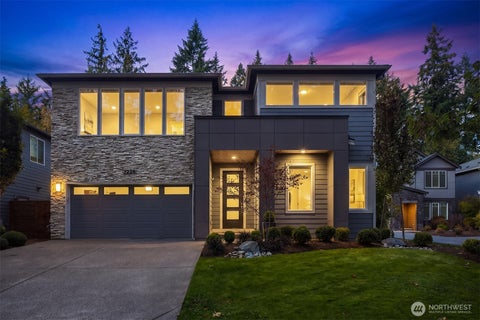 Photo of 7226 NE 129th Street, Kirkland, WA 98034 (MLS # 2592567)