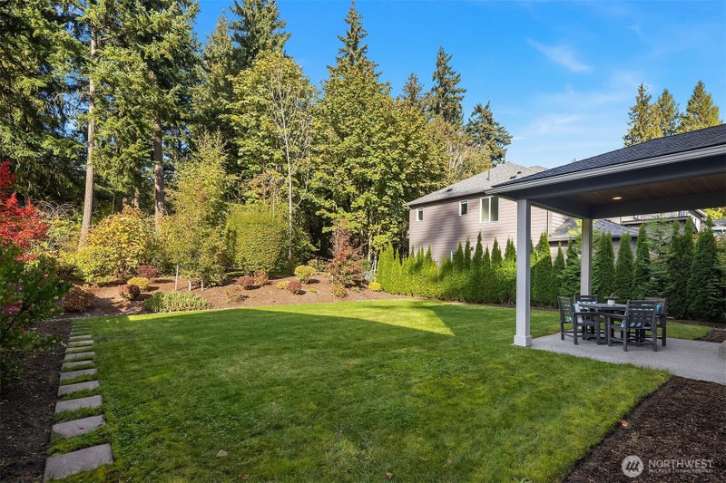 7226 NE 129th Street
