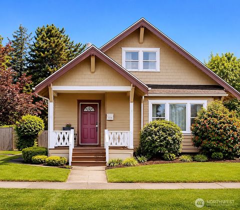 Photo of 822 S Ferry St ST, Tacoma, WA 98405 (MLS # 2547692)