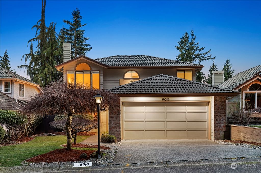Photo of 16510 15th Drive SE, Mill Creek, WA 98012 (MLS # 2046977)