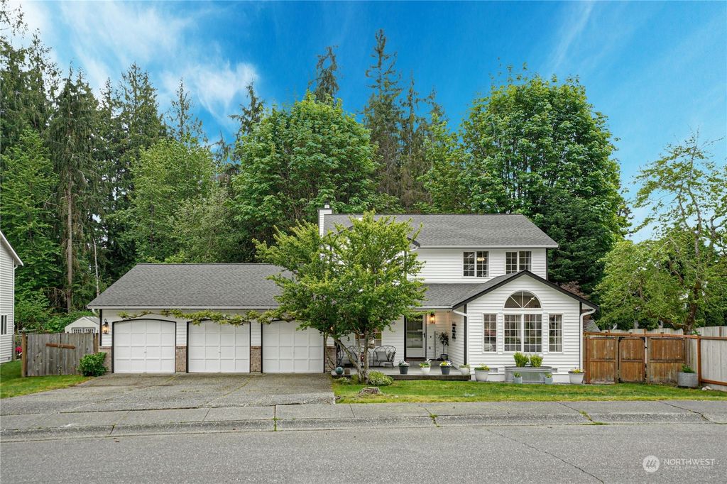Photo of 11406 25th Street NE, Lake Stevens, WA 98258 (MLS # 2238648)