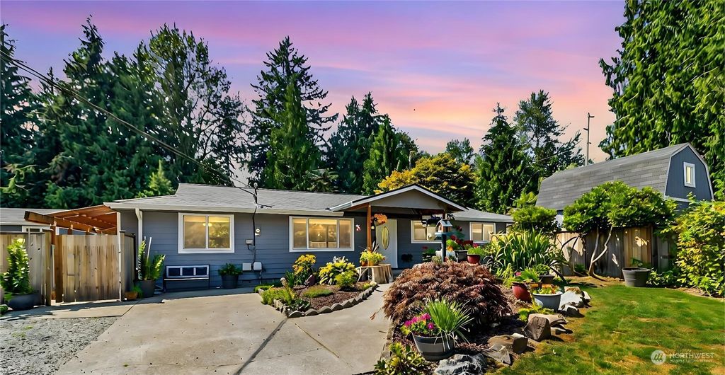 Photo of 2108 97th Dr SE Dr, Lake Stevens, WA 98258 (MLS # 2261542)