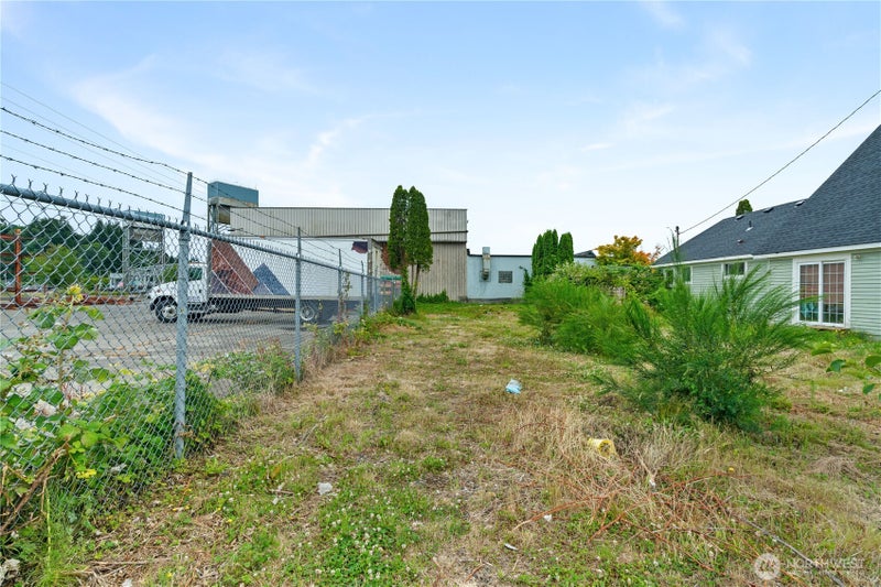 205 5th Street