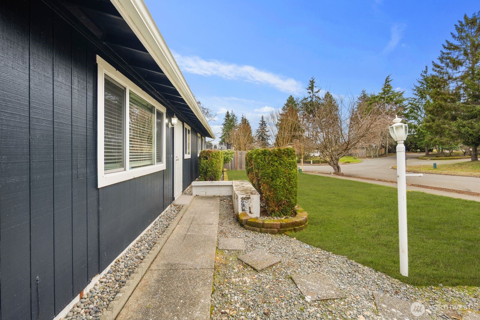 4002 N Winnifred Street