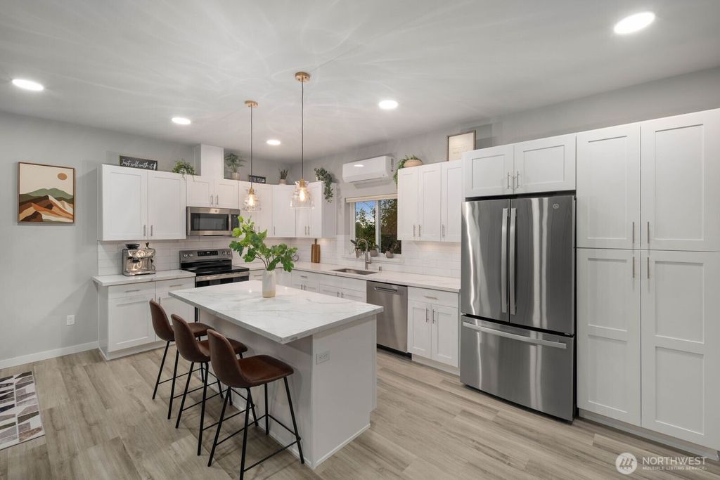 Photo of 1804 25th Street, Snohomish, WA 98290 (MLS # 2522411)