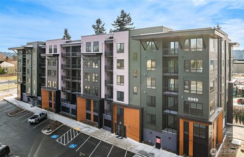 Photo of 6949 NE 184th Lane #311, Kenmore, WA 98028 (MLS # 2471931)