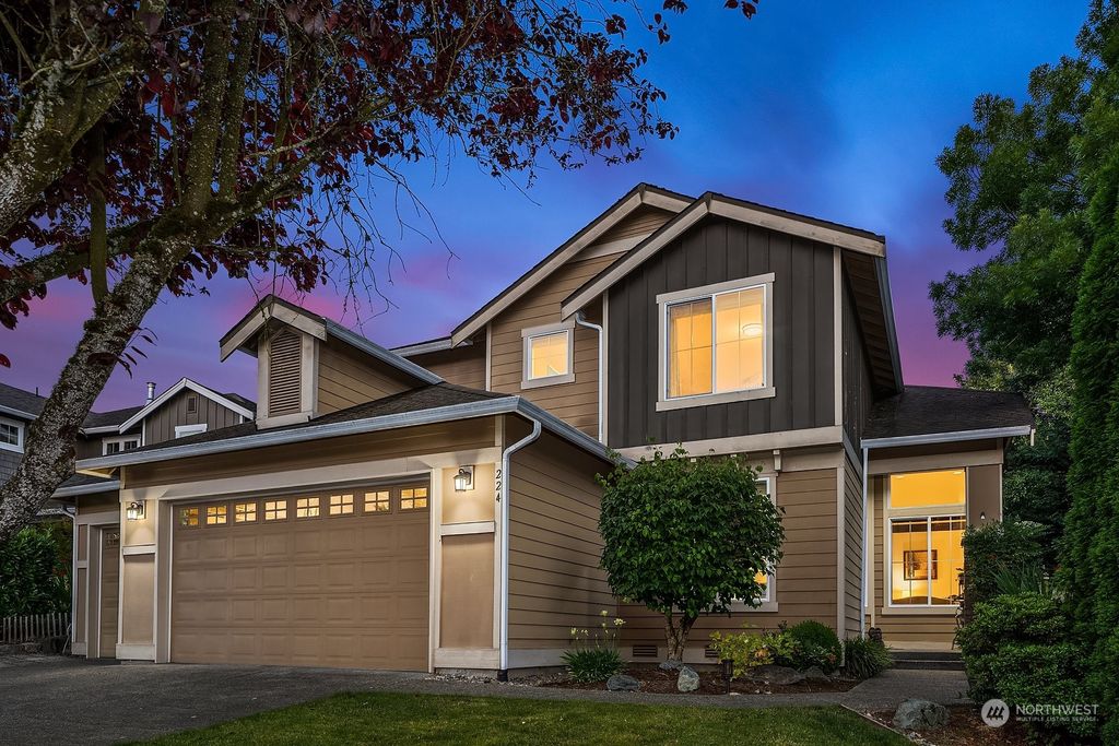 Photo of 224 Pasco Drive NE, Renton, WA 98059 (MLS # 2143605)