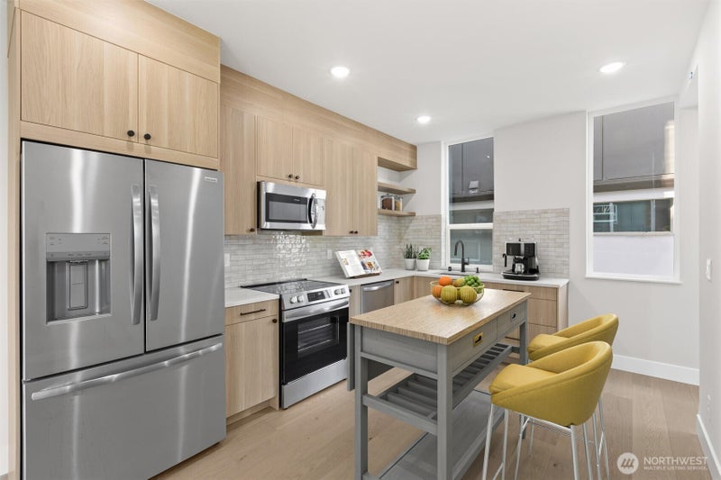 1407 29th Avenue B