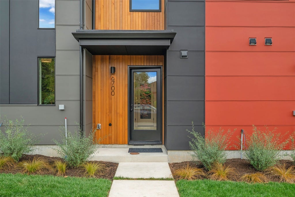Photo of 6700 52nd Avenue S, Seattle, WA 98118 (MLS # 2585875)