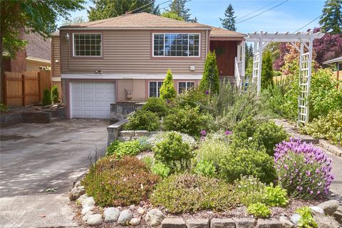 11433 12th Avenue SW Burien WA 98146