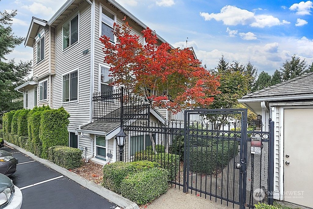 Photo of 7031 196th Street SW #B202, Lynnwood, WA 98036 (MLS # 2002508)