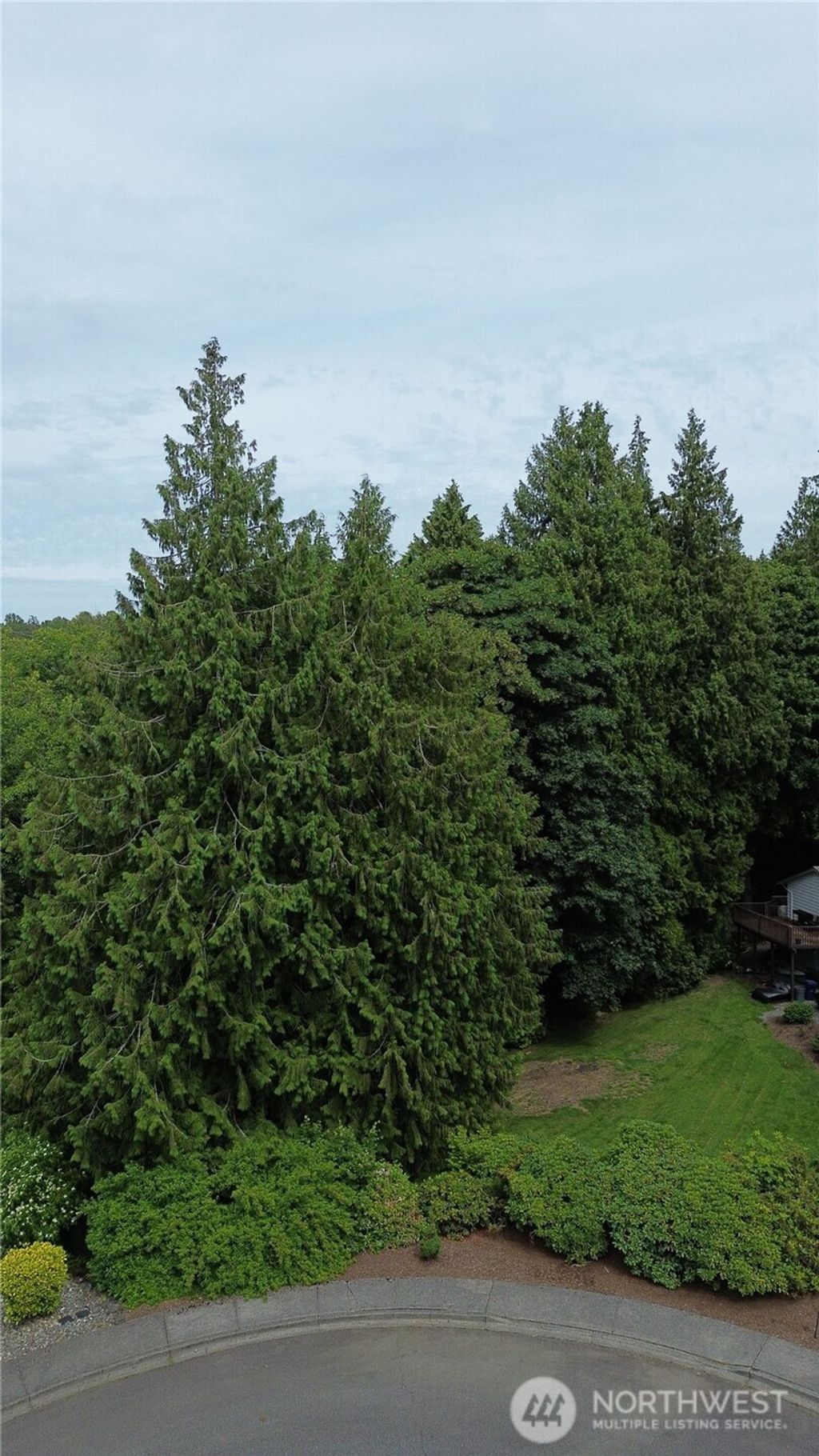 Photo of 107 Pueblo Heights, Mount Vernon, WA 98273 (MLS # 2472668)