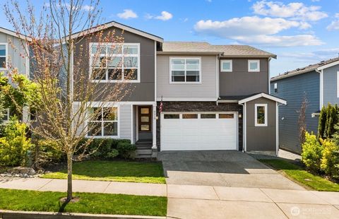 Photo of 8218 37th Place NE, Marysville, WA 98270 (MLS # 2491670)