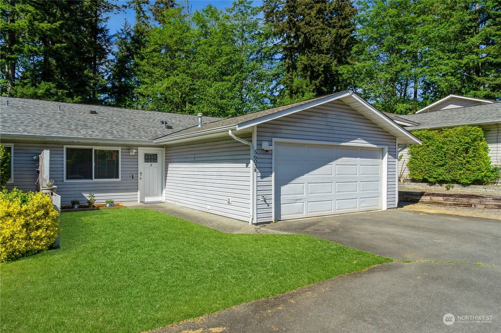 Photo of 5603 143rd Street SW #1B, Edmonds, WA 98026 (MLS # 2241037)