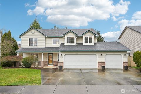 Photo of 1612 SE 187th Place, Vancouver, WA 98683 (MLS # 2490983)