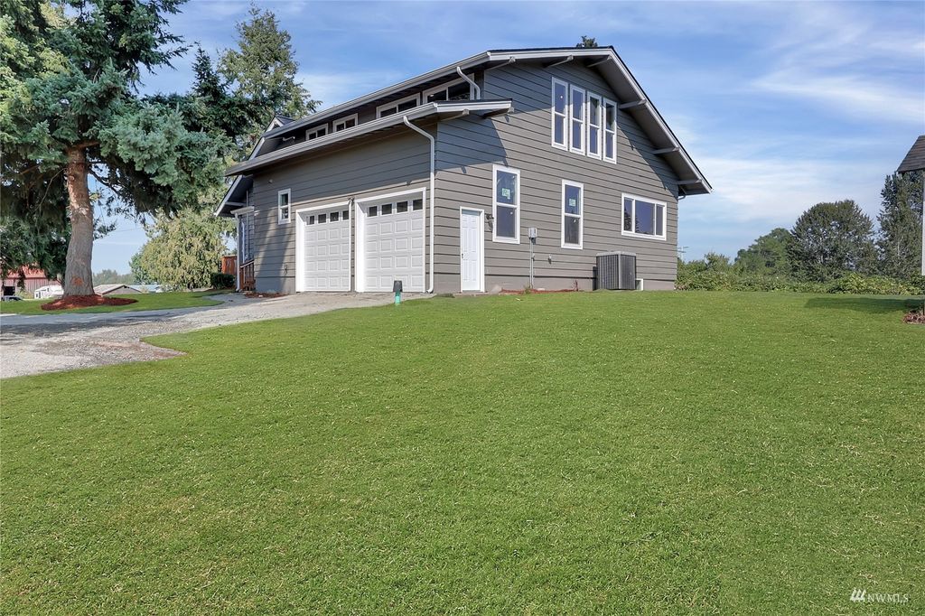 Photo of 19815 SE 384th Street, Auburn, WA 98092 (MLS # 1990276)