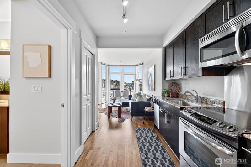 699 John Street 603