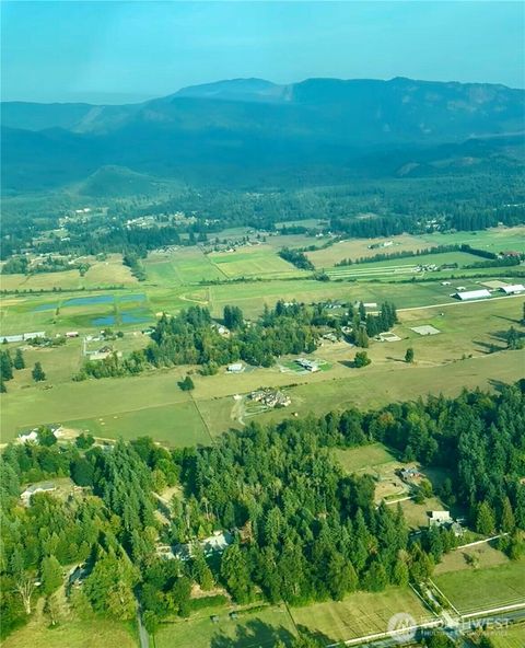 268 SE 409th Street Enumclaw WA 98022