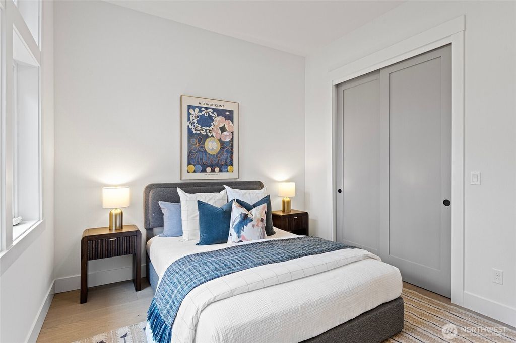 Photo of 13010 NE 113th Street, Kirkland, WA 98033 (MLS # 2346148)