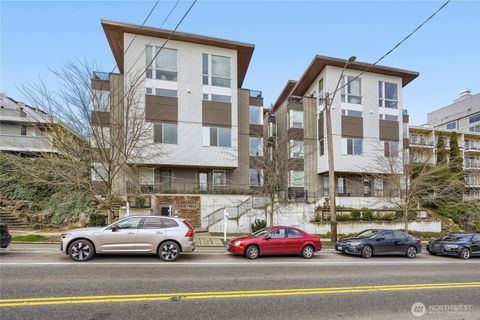 Photo of 3070 SW Avalon Way #G, Seattle, WA 98126 (MLS # 2502705)