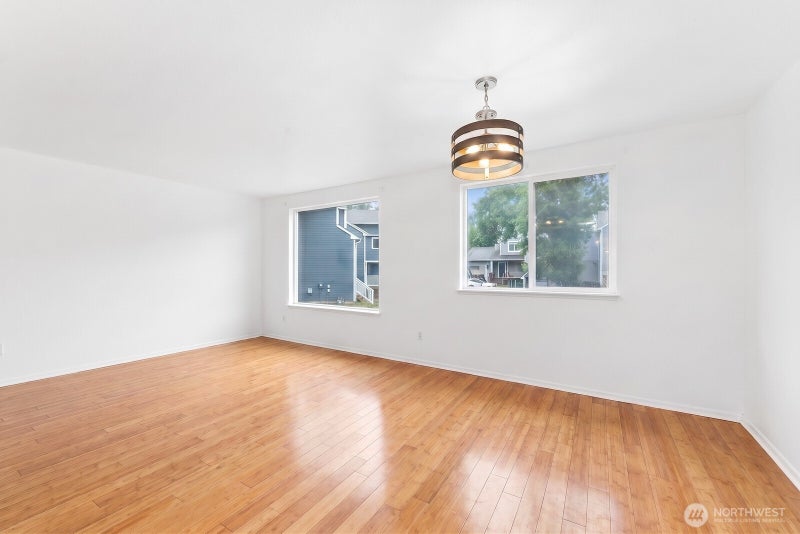1319 NW Slate Lane 106