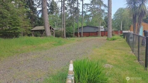 Photo of 1309 320th Place, Ocean Park, WA 98640 (MLS # 2298615)