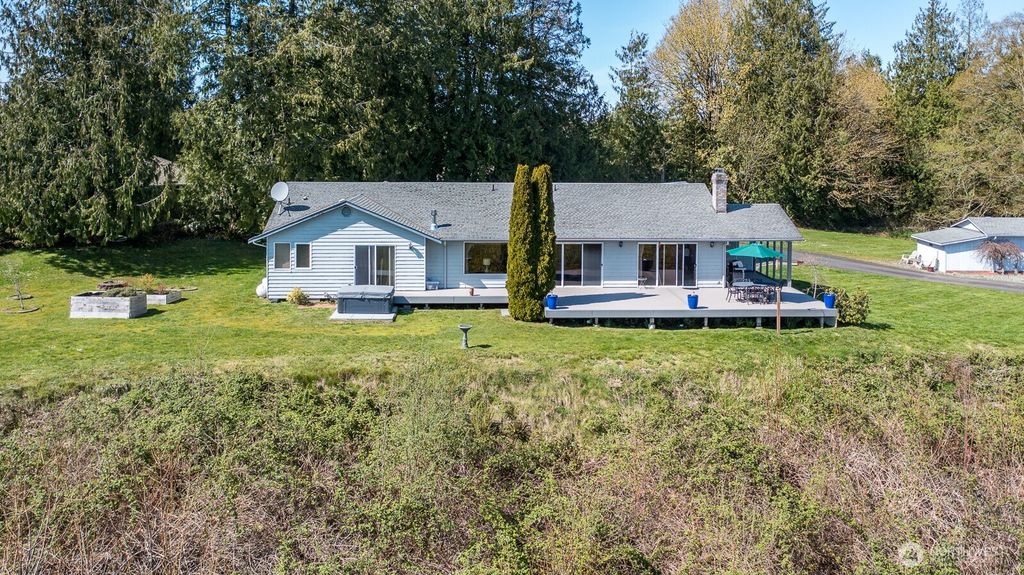 Photo of 2920 254th St NW St, Stanwood, WA 98292 (MLS # 2495624)