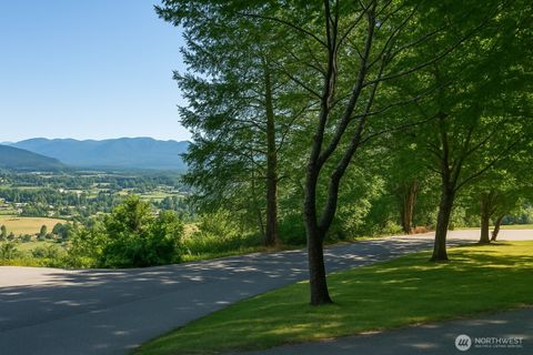 Photo of 816 Bella Vista Lane, Burlington, WA 98233 (MLS # 2425220)