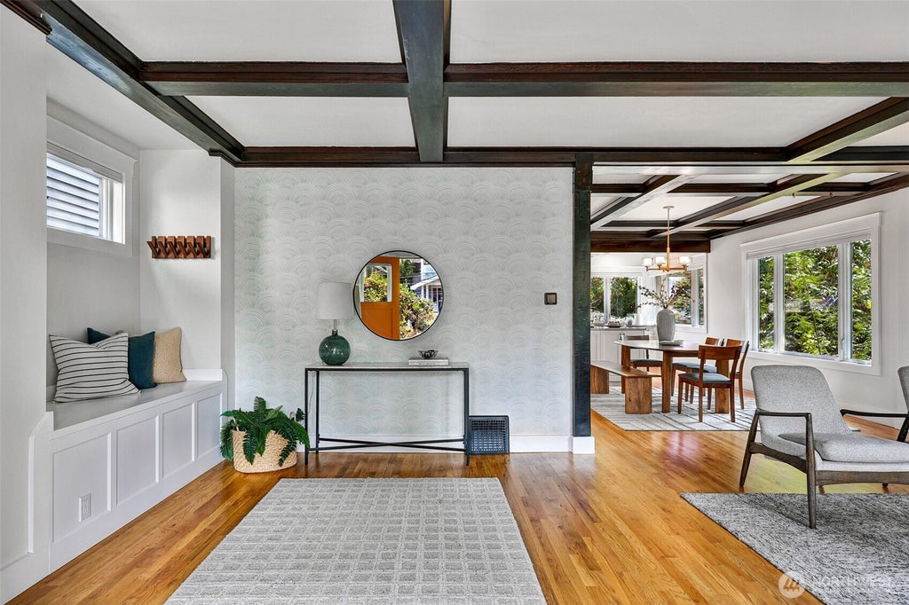 Photo of 1516 34th Avenue, Seattle, WA 98122 (MLS # 2570007)