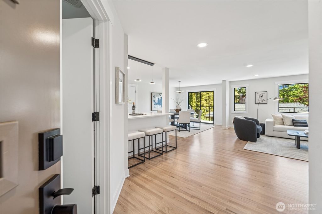 Photo of 1514 Interlaken Place E, Seattle, WA 98112 (MLS # 2359313)