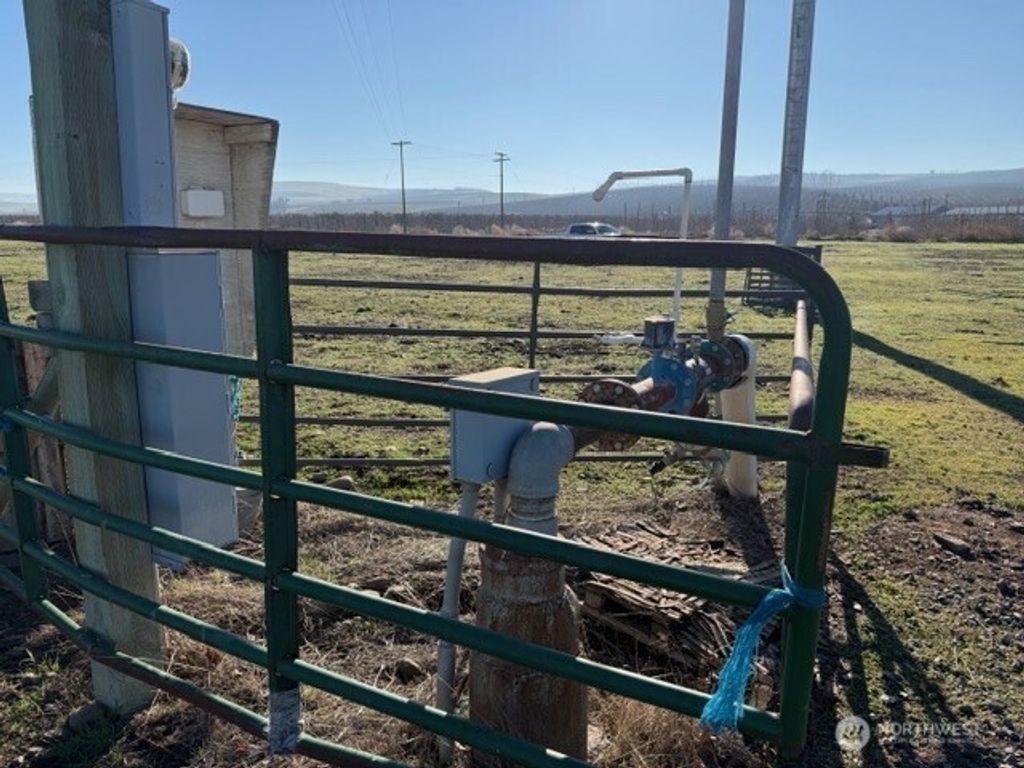 Photo of 0 Prundale Road, Milton-Freewater, OR 97862 (MLS # 2466933)