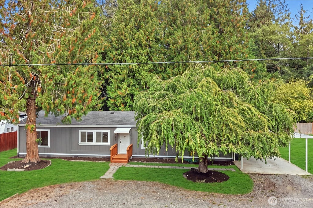 Photo of 7907 174th Street Ct E, Puyallup, WA 98375 (MLS # 2586940)