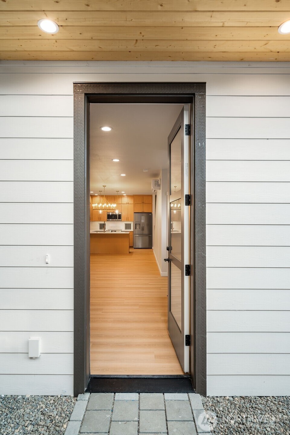 10602 NE 137th Place