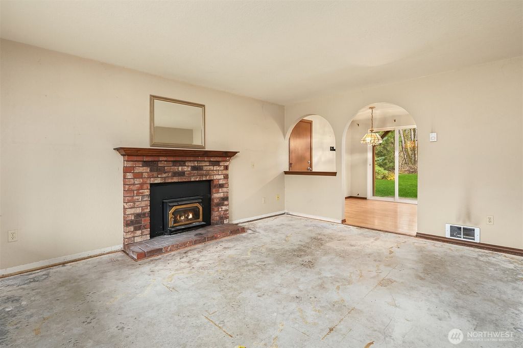 Photo of 16711 6th Avenue SE, Bothell, WA 98012 (MLS # 2465656)