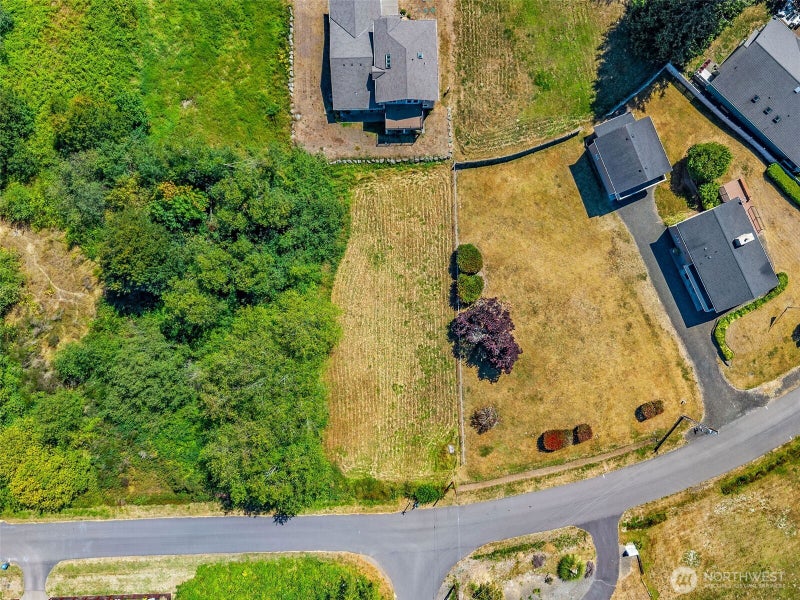 4929 NE Hemlock Lane