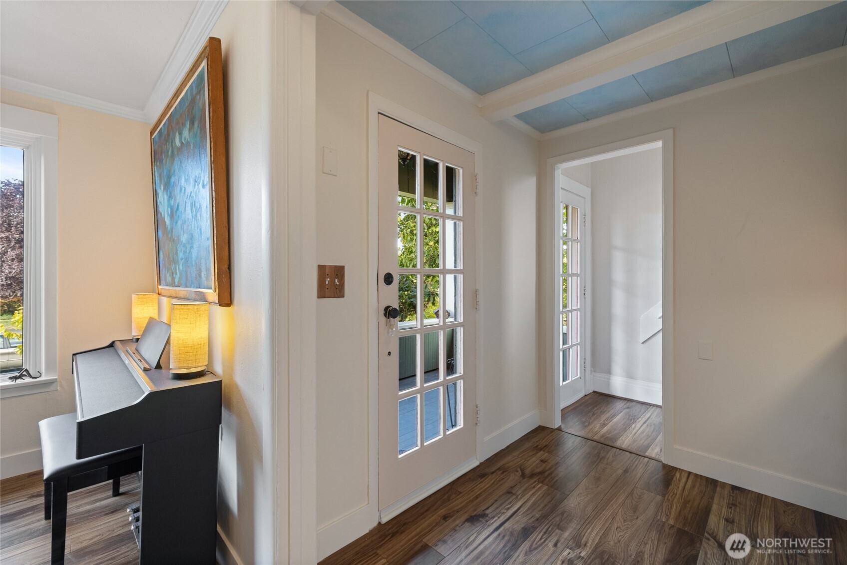 1119 N Oakes