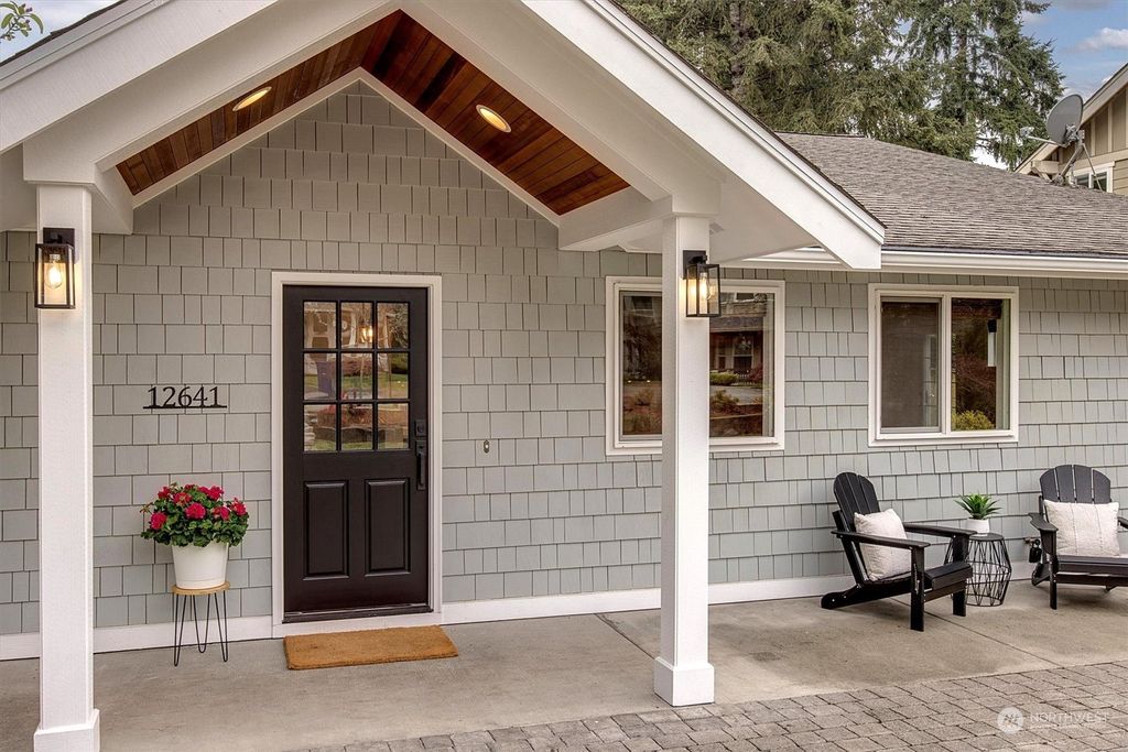 Photo of 12641 NE 104th Street, Kirkland, WA 98033 (MLS # 2223741)