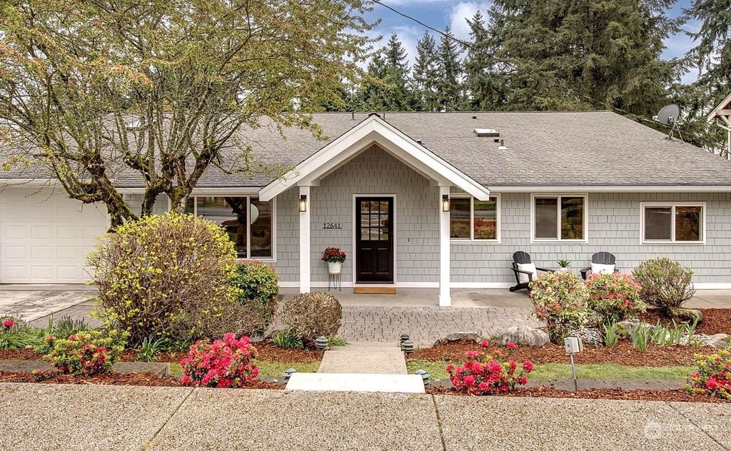 Photo of 12641 NE 104th Street, Kirkland, WA 98033 (MLS # 2223741)