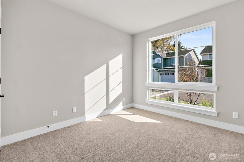 14228 SE 284th Place