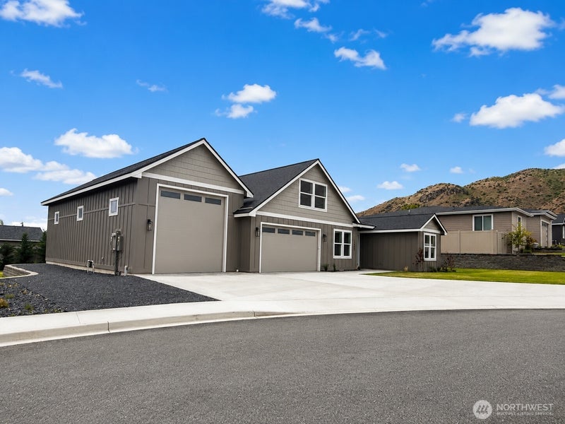 15009 Allison Place