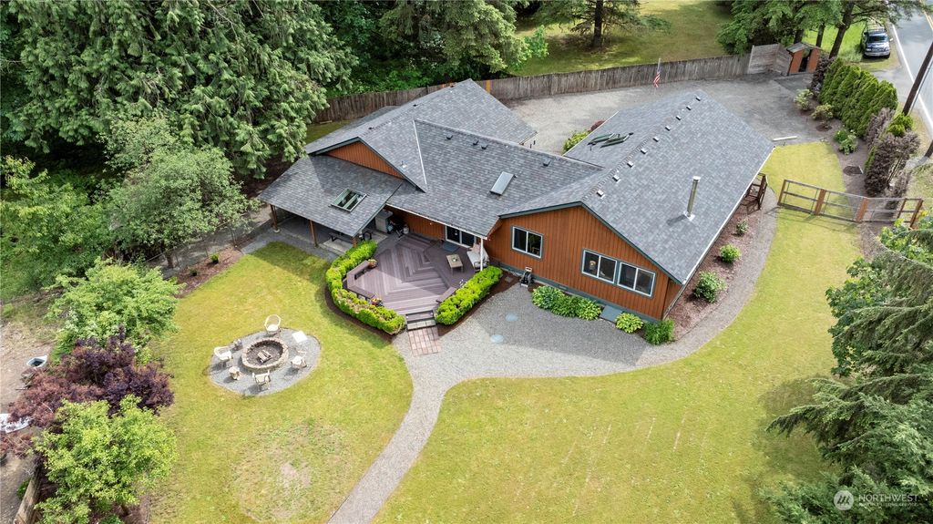 Photo of 10404 Kelly Road NE, Carnation, WA 98014 (MLS # 2233463)