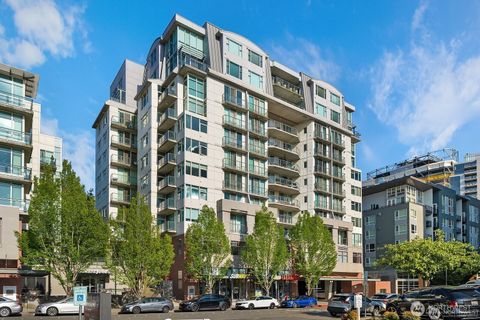 Photo of 1100 106th Avenue NE, Bellevue, WA 98004 (MLS # 2511604)