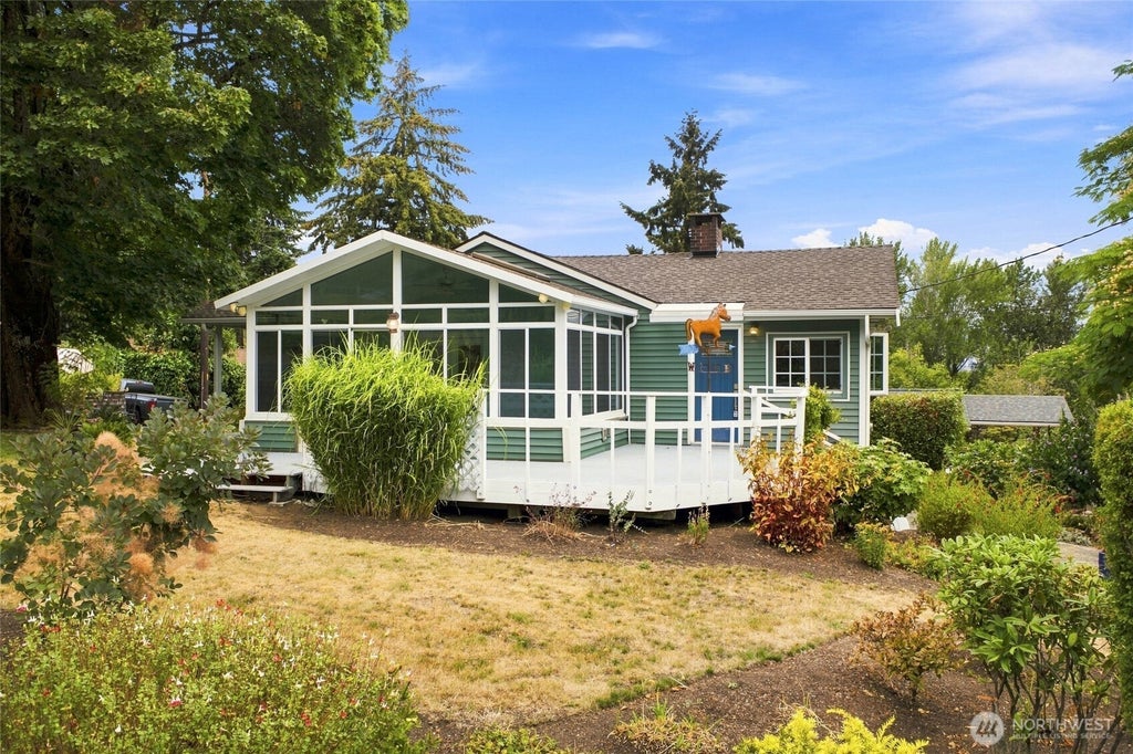 Photo of 9854 Occidental Avenue S, Seattle, WA 98108 (MLS # 2570585)